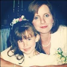 Jaclyn Ewing's Instagram, Twitter & Facebook