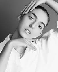 Alejandra Riera K. (@alejandrarierakoroleva) • Instagram photos and videos