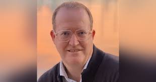 Neil James's Instagram, Twitter & Facebook