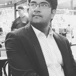 Yoshi Perera's Instagram, Twitter & Facebook