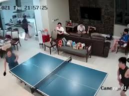 Soal pilihan ganda bab tenis meja. Lagi Asyik Lihat Keluarganya Yang Main Tenis Meja Wanita Ini Alami Hal Tak Terduga Indozone Id