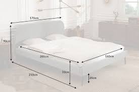 Fabricant réputé pour la qualité de ses produits, vous aurez donc le plaisir d'y découvrir un important choix de produits mêlant à la fois lit 1 personne et lit 2 personnes. Lit 2 Places 160x200 En Velours Gris Pour Chambre Adulte