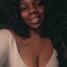 Lashonda Martin's Instagram, Twitter & Facebook