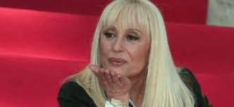 Addio a raffaella carrà, regina della tv. Jxtrshoudez5jm