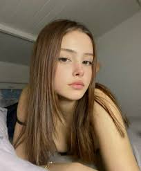 Your Kpop idol life : pt.2