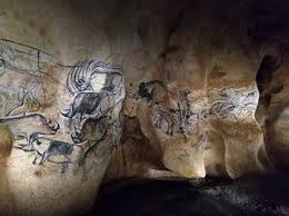 Comme pour la grotte chauvet, seuls étaient commercialisés photos et souvenirs. Grotte Chauvet Vallon Pont D Arc Ardeche