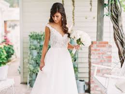 There are many articles about short and. Match Your Hairstyle To Your Wedding Dress Neckline V Neck Wedding Dress Wedding Dress Necklines Wedding Dresses Images