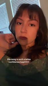 xay-lee (@_pinkypromisekisses)