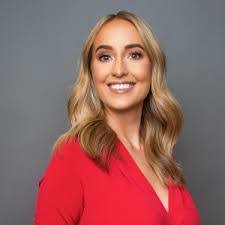 Tami Goetz's Instagram, Twitter & Facebook