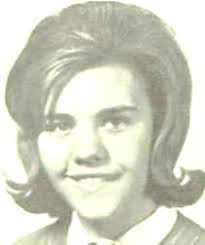 Linda Lou Angelo, 76, of Zanesville, passed away peacefully, with family at  her side