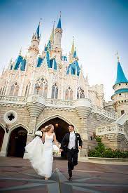 Celebrate Your Love Story With Disney S Fairy Tale Weddings Honeymoons Request Your Free Planning Guide Today Casamentos Disney Casamento Disney