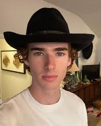 Sean Grace (@sean_grace) • Instagram photos and videos