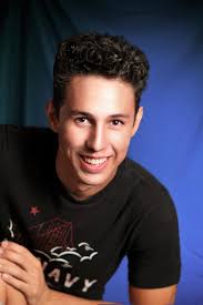 Portrait photographer with Canon equipment needed