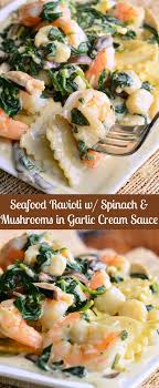 Seafood Ravioli With Spinach And Mushrooms In Garlic Cream Sauce Four Cheese Ravioli Cooked In Garlic Cream Sauce With Shrimp Scallops Spinach And Shiitake M In 2020 Easy Pasta Dinner Seafood