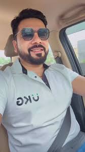 Tell me a better way to navigate through a traffic jam 😅, #music  #companion #traffic #jam #time #wellspent #90s #songs