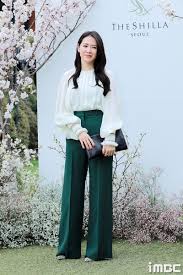 Son ye jin has recently been confirmed to play the female lead in the new lee min ho drama, personal taste 개인의 취향. Singer Actress Lee Jung Hyun Celebrates Happy Marriage With Closest Circle