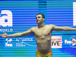 Discover more from the olympic channel, including video highlights, replays, news and facts about olympic athlete kristof milak. Vizes Vb Megemelem A Kalapom Milak Elott Phelps Nso