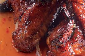 Masukkan kedalam kepak ayam tadi dengan pewarna merah. Kepak Ayam Madu Lagenda Press