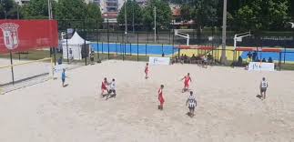 Campo de futebol de praia. Futebol De Praia Do Varzim Arranca Com Vitoria Jornada Dupla Em Braga Mais Semanario