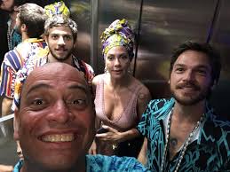 Discover more posts about fabiula nascimento. Chay Daily On Twitter Filipyparente Via Instagram Com Chay Suede Fabiula Nascimento E Emilio Dantas Foda Chegar No Elevador E Nao Ter Privacidade E Ainda Vem Pedir Pra Tirar Foto Https T Co In0hxcno1x