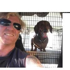 When you make a joke in front of your therapist & instead of laughing, she  starts writing it down…🙄