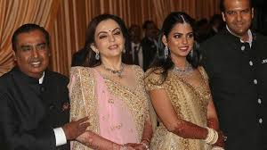 आकाश अंबानी के बाद अब Isha Ambani ...