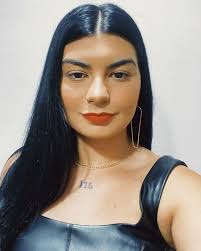 Roberta Flores (@roflores05) • Instagram photos and videos