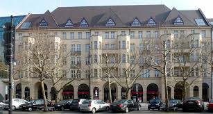 Das hotel zu hause berlin liegt im zentralen stadtviertel schöneberg und bietet den typischen berliner altbaucharm. Haus Cumberland Wikipedia