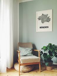 Gruntone Alpina Sanfter Morgentau Ikea Monstera Retro Sessel Stoff Stil Kissen Buchstabenor Stoff Und Stil Wandfarbe Wohnzimmer Wandfarben Ideen Wohnzimmer