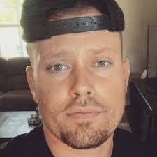 Charles Kingery's Instagram, Twitter & Facebook