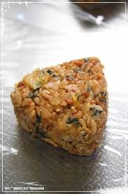 Kimchi Shiso Onigiri Rice Balls Recipe By Cookpad Japan Recipe In 2020 Recipes Onigiri Recipe Food
