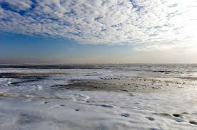 Ihr wollte mehr über die schutzstation wattenmeer auf sylt erfahren? Sylt Im Winter Gefrorenes Watt Verschneite Strande Sylt Sylt Urlaub Sylt Tipps