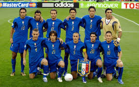 Italië werd viermaal wereldkampioen in. Tien Jaar Geleden De Wereld Op Zijn Kop In Het Italiaanse Voetbal Buitenlands Voetbal Ad Nl