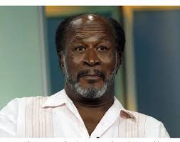 Vicki Newland's Instagram, Twitter & Facebook