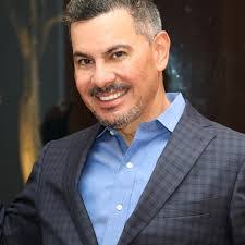 Jennifer Arbelo's Instagram, Twitter & Facebook