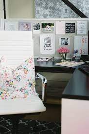 However, there isn't a rule that your cube has to feel like a jail cell. 10 Best Cubicle Decor Ideas In 2018 How To Decorate Your Cubicle