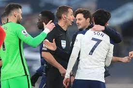 Life coaching is the new therapy, apparently. Hugo Lloris Reveals What Tottenham Fans Will Find Surprising About Ryan Mason Football London