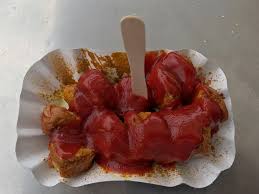 Die Teuerste Wurst Berlins 3 70 Eur Wittys Am Wittenbergplatz Currywurst Wurstchen Curry