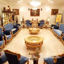 أزرق ملكي كنب