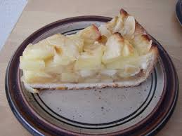 Das café mc queen erwartet sie mit einem großen angebot an heißen und kalten getränken und kleineren kuchenkreationen. Datei Apfelkuchen Mccafe Jpg Wikipedia