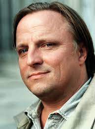 Ein jahr später gab sich das paar ganz. Tatort Munster Fanseite Darsteller Axel Prahl