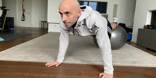 El choque vivió un último cuarto con las francesas más acertadas, aunque españa no les dejó ganar el parcial. Coronavirus Borja Valero Los Millones Que Ganan Los Futbolistas No Tienen Nada Que Ver Con Salvar Vidas