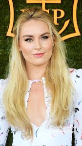 Fun times with my sister this weekend at the Veuve Clicquot Polo Classic.  ❤️ It was my first Polo match and it was amazing!! Well...anything with  horses is amazing 😁