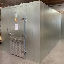 Commercially marketed coolers can be very expensive. Walk In Coolers Walkin Freezers American Walk In Coolers