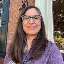 Maureen Behrens's Instagram, Twitter & Facebook