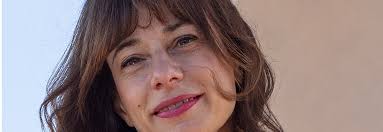 «Sei una femmina, non puoi arbitrare»: 10 giornate di squalifica al  giocatore per l'insulto sessista