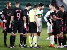 Kieran trippier, stefan savic, jose gimenez hello and welcome to live coverage of the laliga meeting between elche and atletico madrid at the. Real Madrid Frustrated By Elche To Leave Atletico Madrid Clear At Top Football News Times Of India
