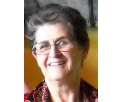 Vada Moore's Instagram, Twitter & Facebook