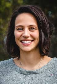 Rachel Kinzer's Instagram, Twitter & Facebook