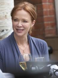 Lauren Holly